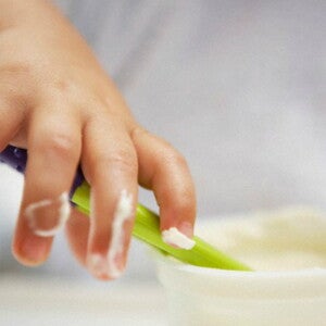 Uno schema o progamma di svezzamento aiuta ad organizzare i pasti del bambino