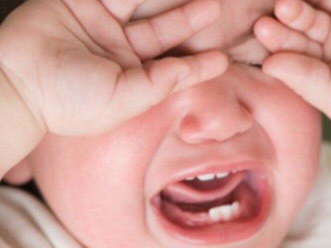 Bambino che piange Bambino che piange