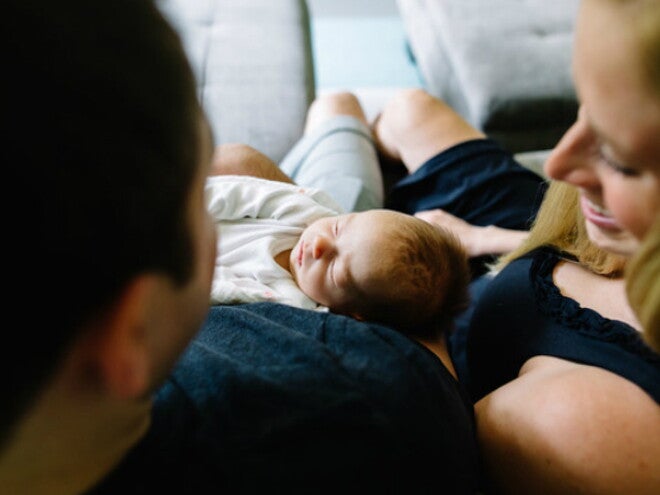 Baby Blues: come affrontare insieme i primi giorni a casa Baby Blues: come affrontare insieme i primi giorni a casa